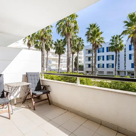 Apartament Canoa *